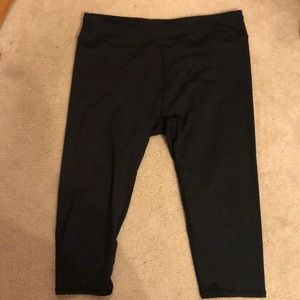 Fabletics Black Capri Workout Pants
